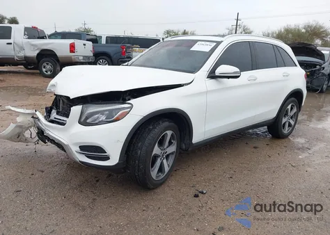 2019 Mercedes-Benz Glc 300 4Matic z USA, uszkodzony, nr VIN WDC0G4KB5KF605966